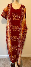Load image into Gallery viewer, 100% Cotton Plus size 1X 2X 3X Cotton Print Caftan !