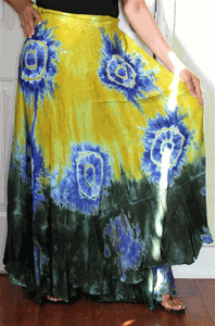 100% Fine Rayon Wrap Skirt ! Tie-Dye Print ! One Size Fits Most !