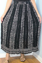 Load image into Gallery viewer, Broomstick Skirt ! Black and White Crinkle Rayon ! One Size, Fits Most ! Peasant Boho !!