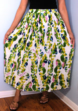 Load image into Gallery viewer, Broomstick Skirt ! Colorful Crinkle Rayon ! One Size, Fits Most ! Peasant Boho !! Modern Print!!