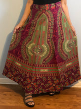 Load image into Gallery viewer, 100% Cotton Wrap Skirt! Dashiki Print! One Size Fits Most!