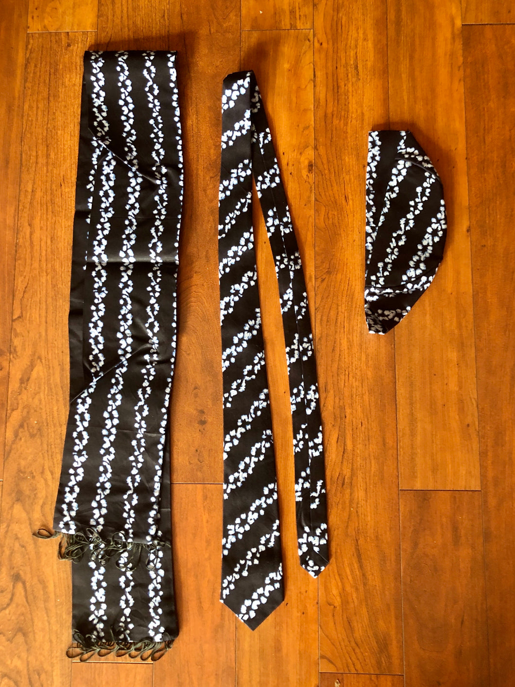 Tie, Kufi and a scarf set